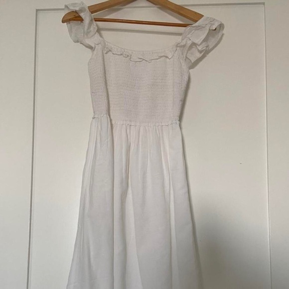 SOLD!!! Brand New Wilfred Reminiscent dress — white - Picture 2 of 4